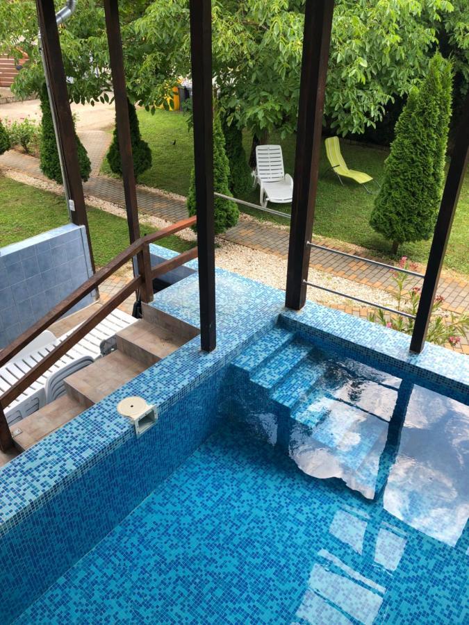 Relax Apartman Ньїредьгаза Екстер'єр фото