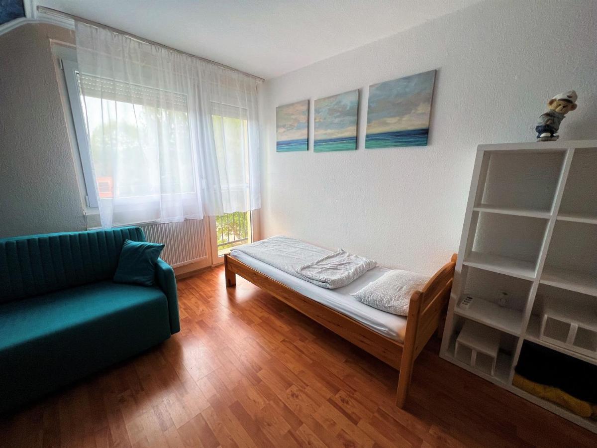 Relax Apartman Ньїредьгаза Екстер'єр фото