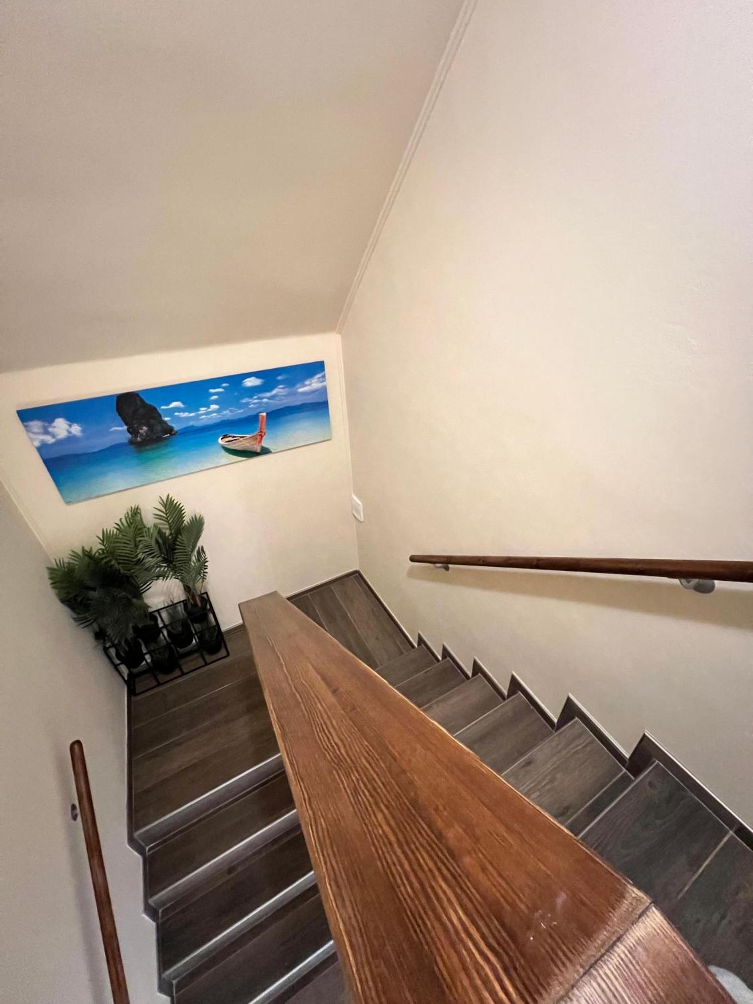 Relax Apartman Ньїредьгаза Екстер'єр фото