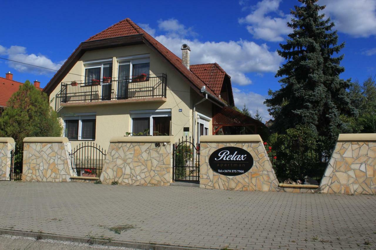 Relax Apartman Ньїредьгаза Екстер'єр фото